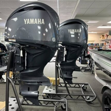 BRAND NEW Yamaha F250XCB & LF250XCB 4-Stroke 25” Shaft Pair