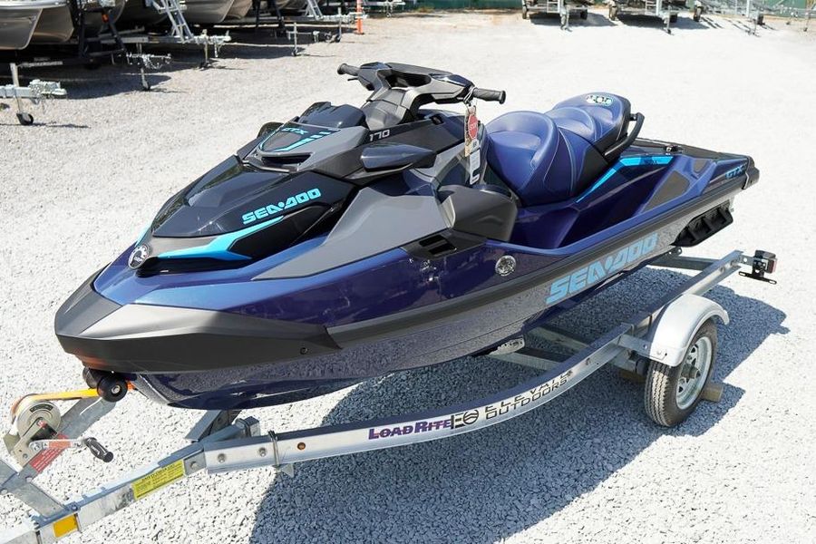 2026-sea-doo-gtx-170-power-10171713-20260504090216458-3